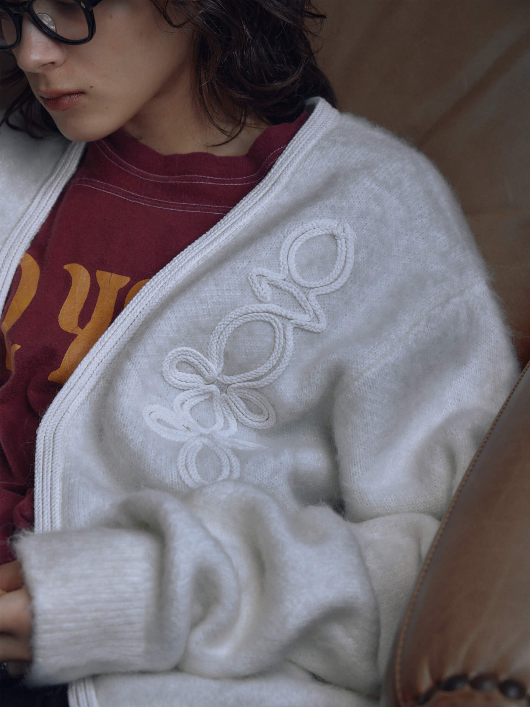 CREST EMBROIDERY MOHAIR KNIT CARDIGAN(F WHITE): TopsCREDONA